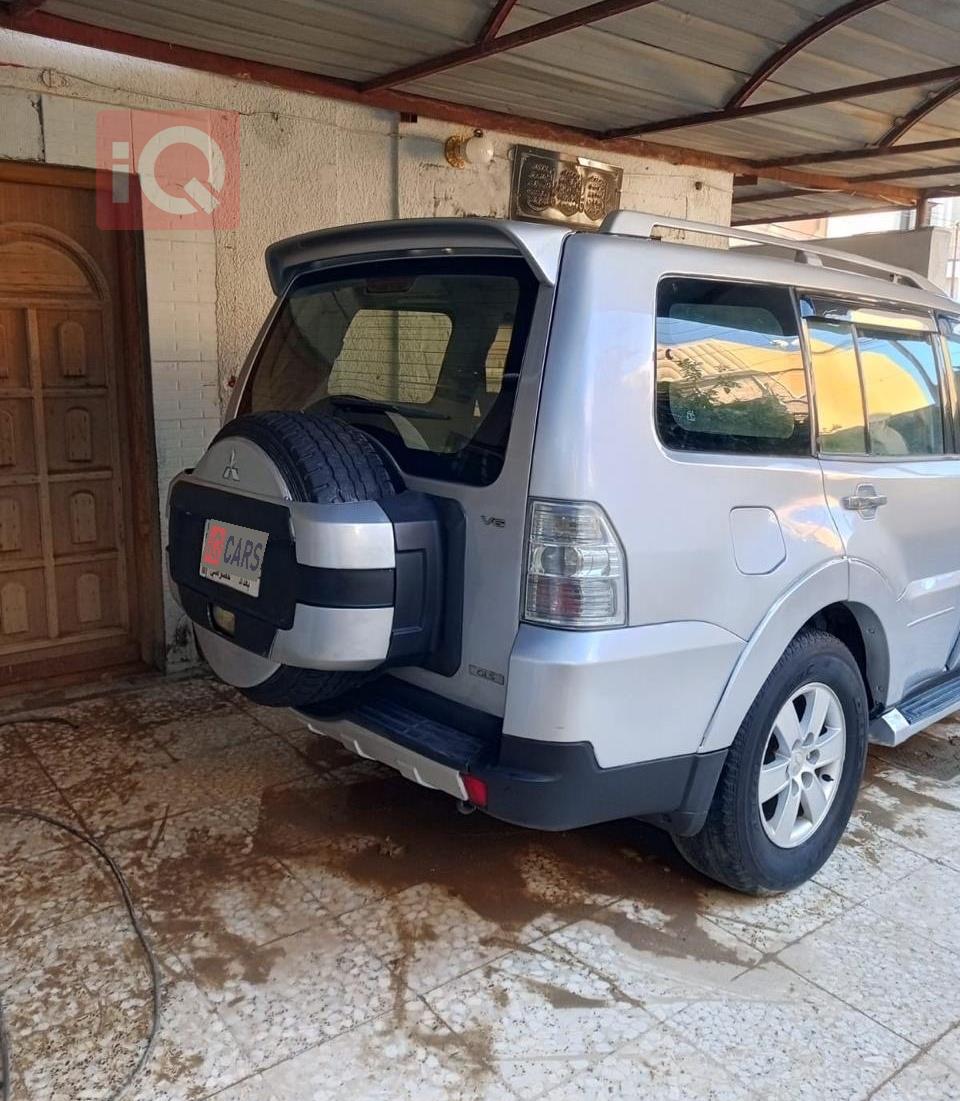 ميتسوبيشي باجيرو